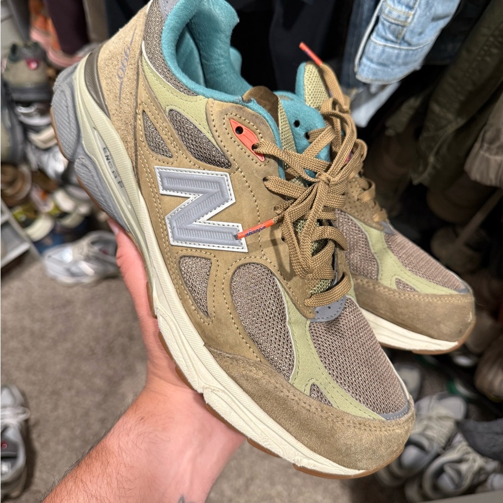 New Balance 990v3 Bodega